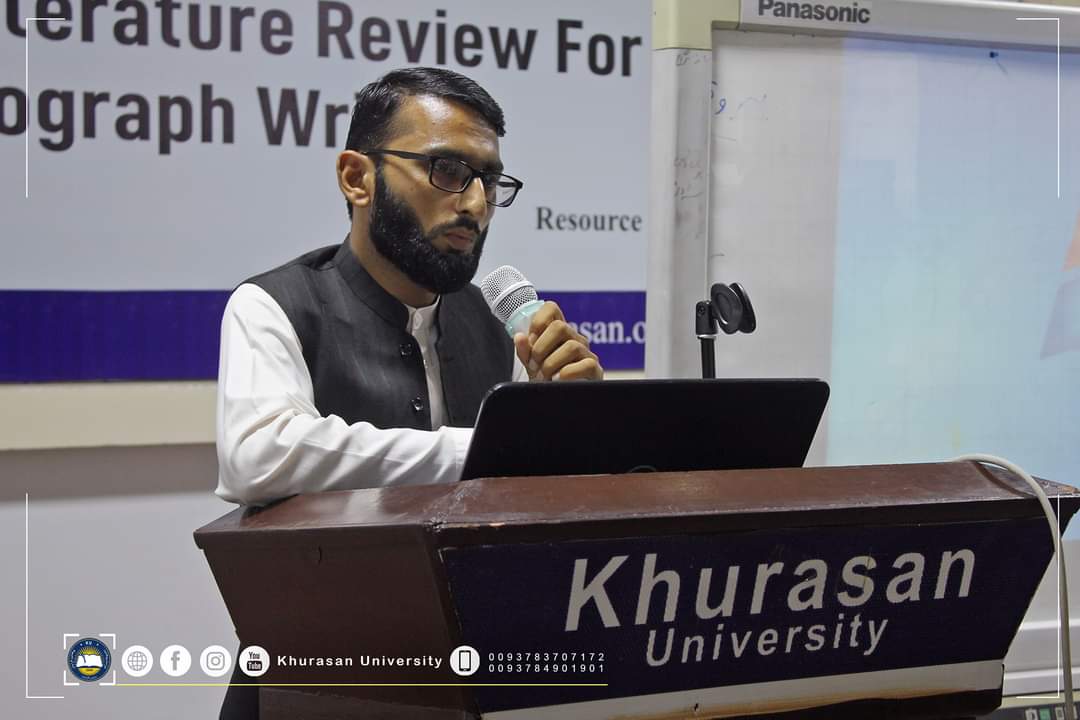 Seminar on Developing Literature Review 
